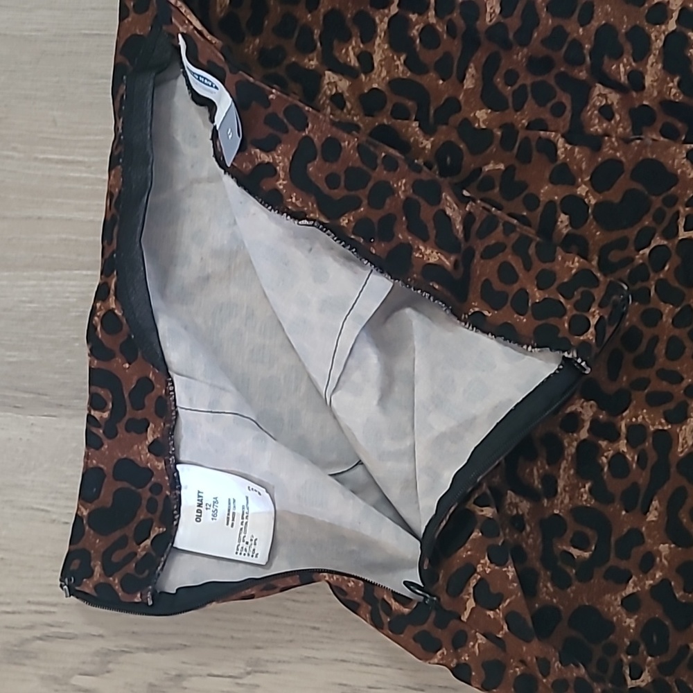 Old navy brown leopard prink pencil skirt size 12 - Picture 3 of 5
